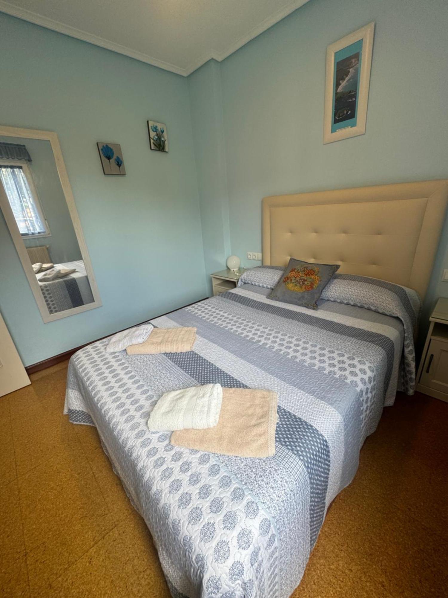 Apartamento En Llanes Con Plaza De Garaje Cubierta Kültér fotó