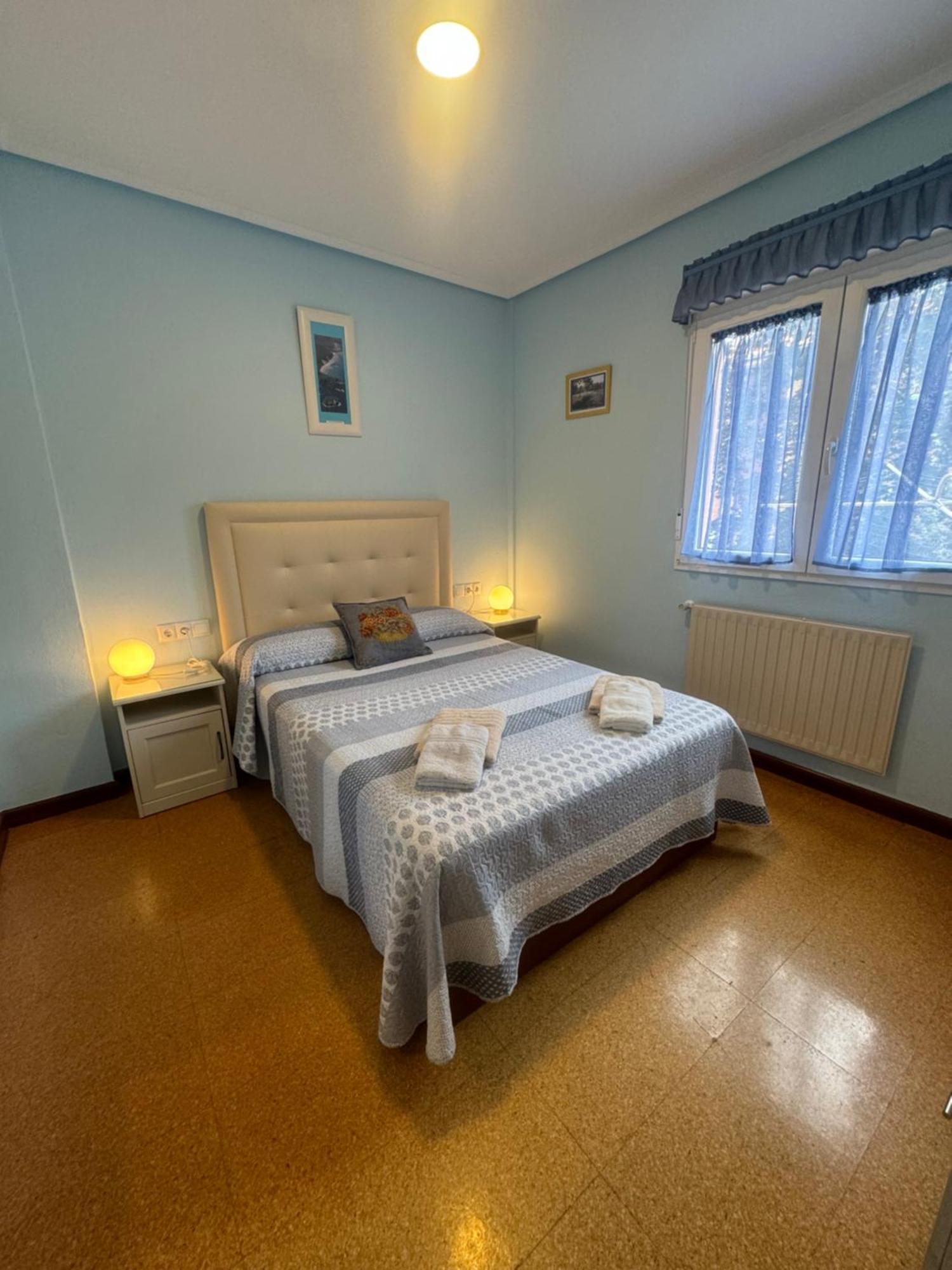 Apartamento En Llanes Con Plaza De Garaje Cubierta Kültér fotó
